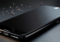 苹果6屏幕黑屏但手机还亮，怎么办？