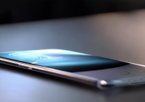 Redmi K70E是不是曲面屏