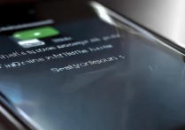 苹果听筒扬声器有声音是怎么回事，为什么苹果听筒有杂音