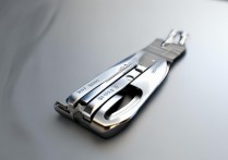 oppo手机挂饰怎么挂才牢固不伤机？