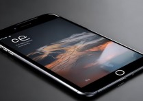 苹果6plus黑屏幕了怎么办？维修还是换屏划算？