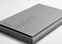 华为sc cl00怎么取电池？华为手机电池拆卸步骤详解