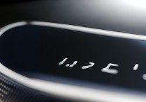 小米手环7需要贴膜吗？不贴膜会花屏刮花吗？