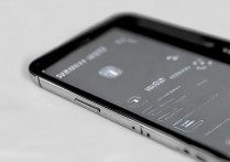 三星9082手机屏幕一直亮着怎么调，屏幕常亮怎么关闭