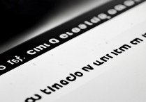 苹果屏幕突然变黑白是什么原因导致的?