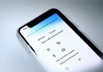 iphone 怎么给相册上锁