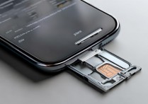 苹果手机怎么拿出卡托？卡托取不出来怎么办