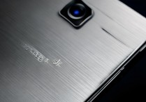 摩托罗拉 edgeX30 后盖材质是什么？摩托罗拉 edgeX30 后盖材质及优势一览