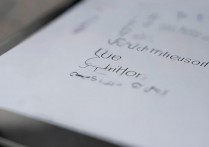 oppo闪光灯怎么开启，oppo手机闪光灯在哪里设置