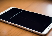 苹果手机摔后屏幕黑屏但能响，是内屏坏了还是主板故障？