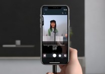 苹果4怎么用自拍杆，苹果4连接自拍杆拍照方法