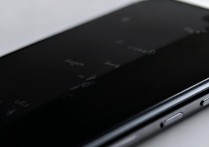 苹果6p黑屏怎么回事