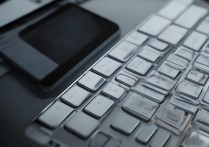 苹果手机连接苹果键盘失灵是怎么回事啊，苹果键盘连接手机没反应怎么办