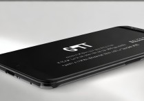 真我GT大师版是直屏还是曲屏？屏幕配置参数一览