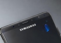 三星A8屏幕右下角照相机怎么去掉