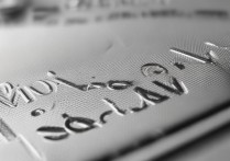 vivomav5储存卡怎么上？vivomav5插卡步骤详解