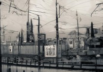 手机贴钢化膜好吗