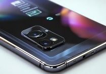 三星盖乐世折叠手机