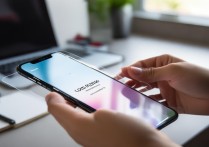 怎么换上苹果手机屏保