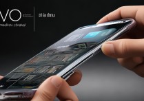 vivo手机壳怎么取下来