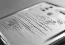 华为手机怎么装卡？华为手机插卡步骤详解