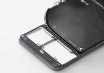 小米13打开卡槽教程，SIM卡托怎么取出来？