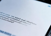 三星手机开应用死机怎么回事啊？三星手机打开软件就死机重启怎么办？