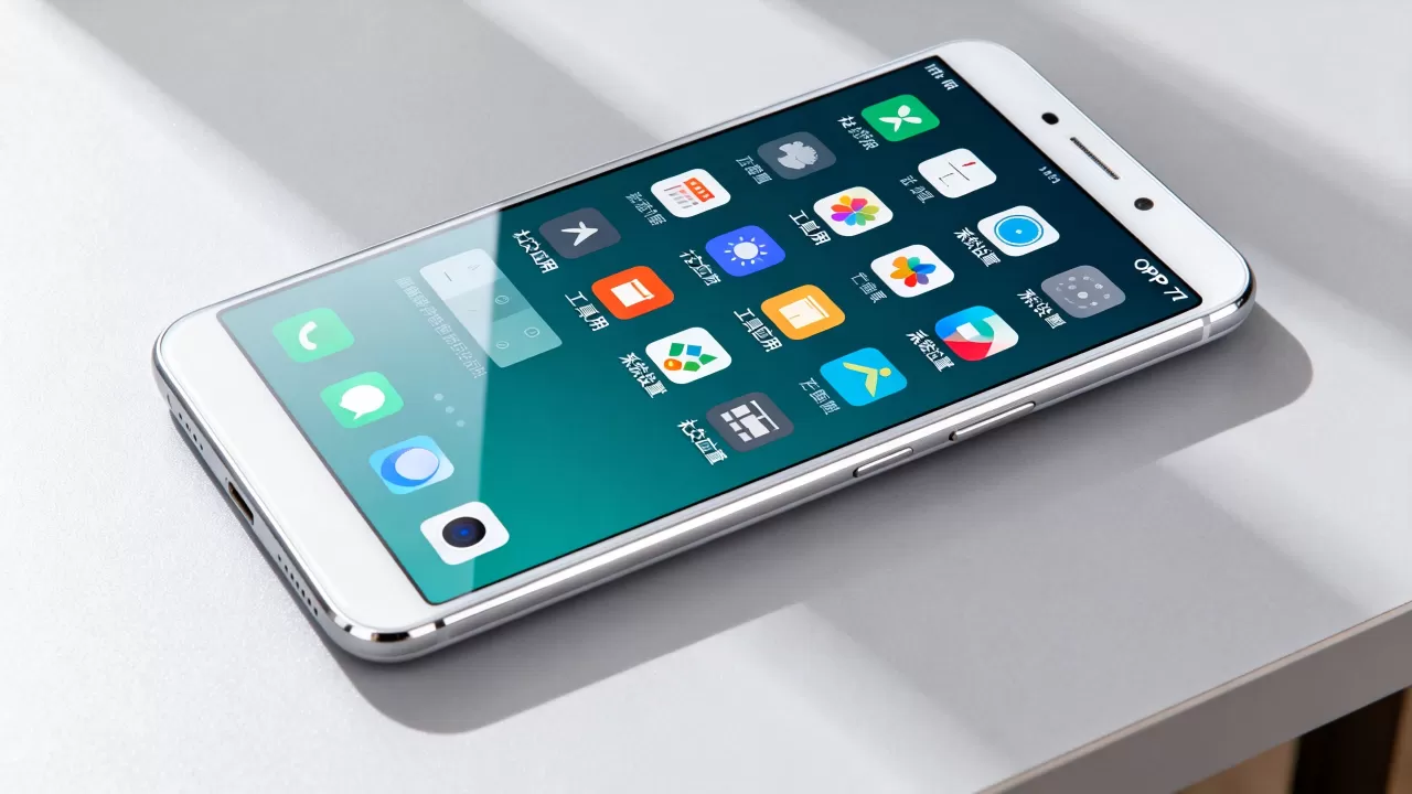 OPPO R7桌面有何区别？OPPO R7桌面布局与功能详解