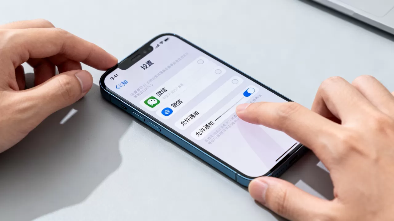 iphone怎么设置来微信消息,iphone微信通知设置 iphone怎么设置来微信消息,iphone微信通知设置