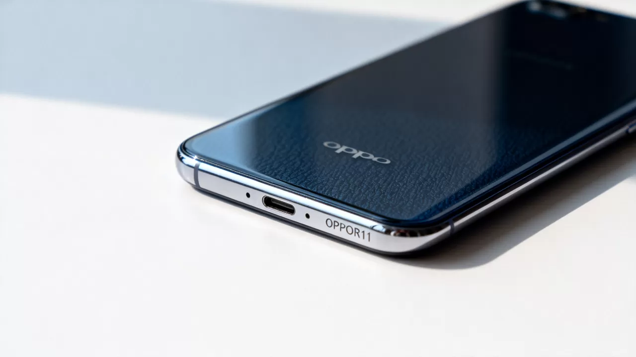 OPPOR11用的什么材质，OPPOR11手机机身材质