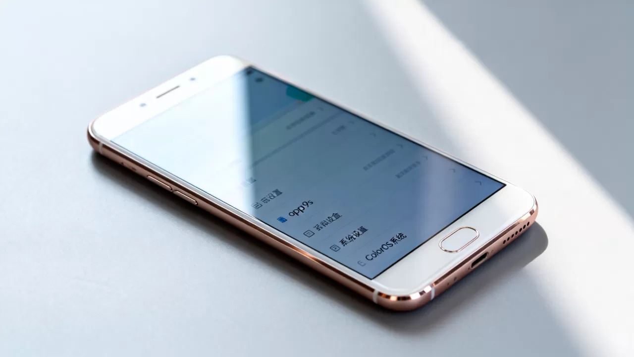oppor9s是什么系统，oppor9s手机运行什么系统