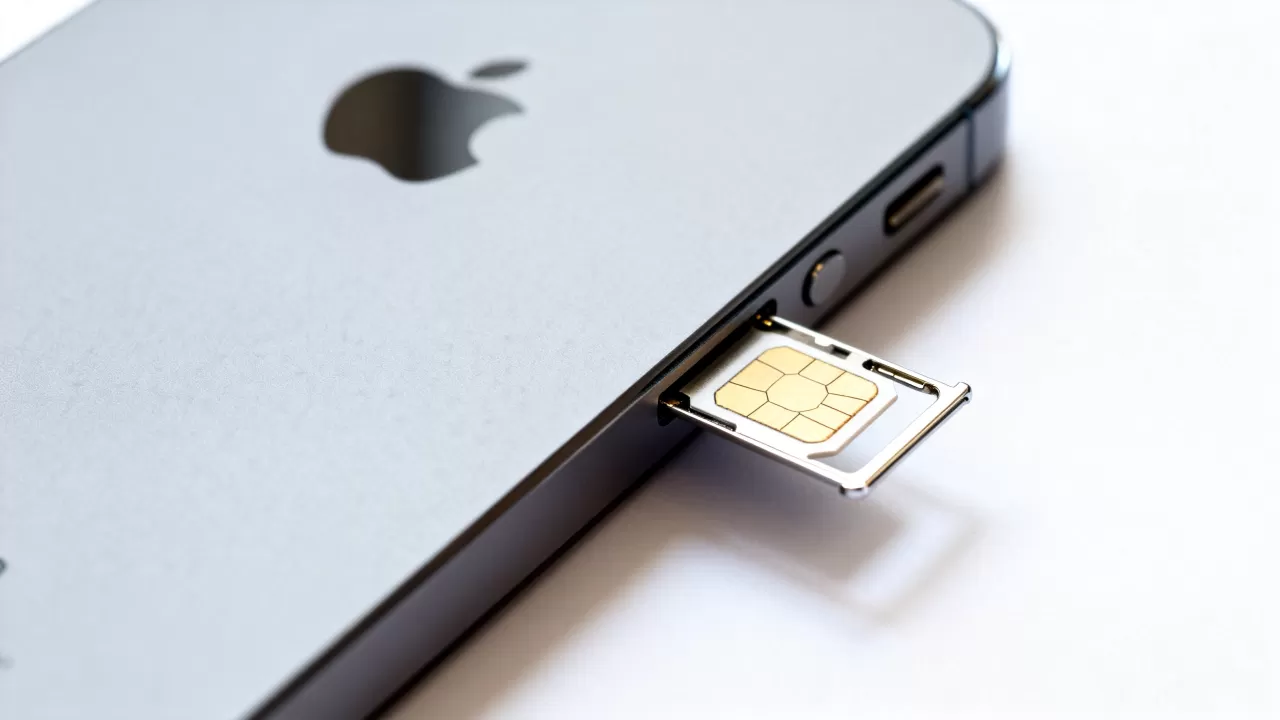 iphone5的sim卡怎么取出来,iphone5sim卡针孔在哪里 iphone5的sim卡怎么取出来,iphone5sim卡针孔在哪里