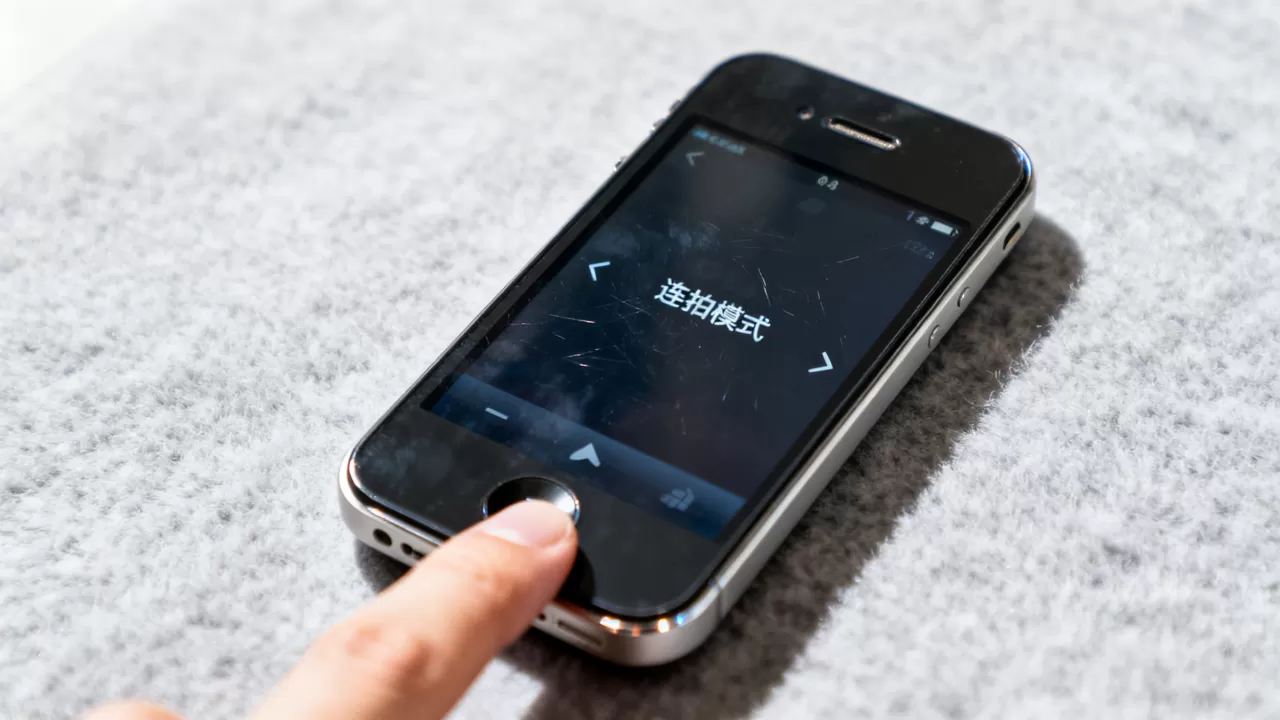iphone4怎么连拍，iphone4连拍功能开启方法