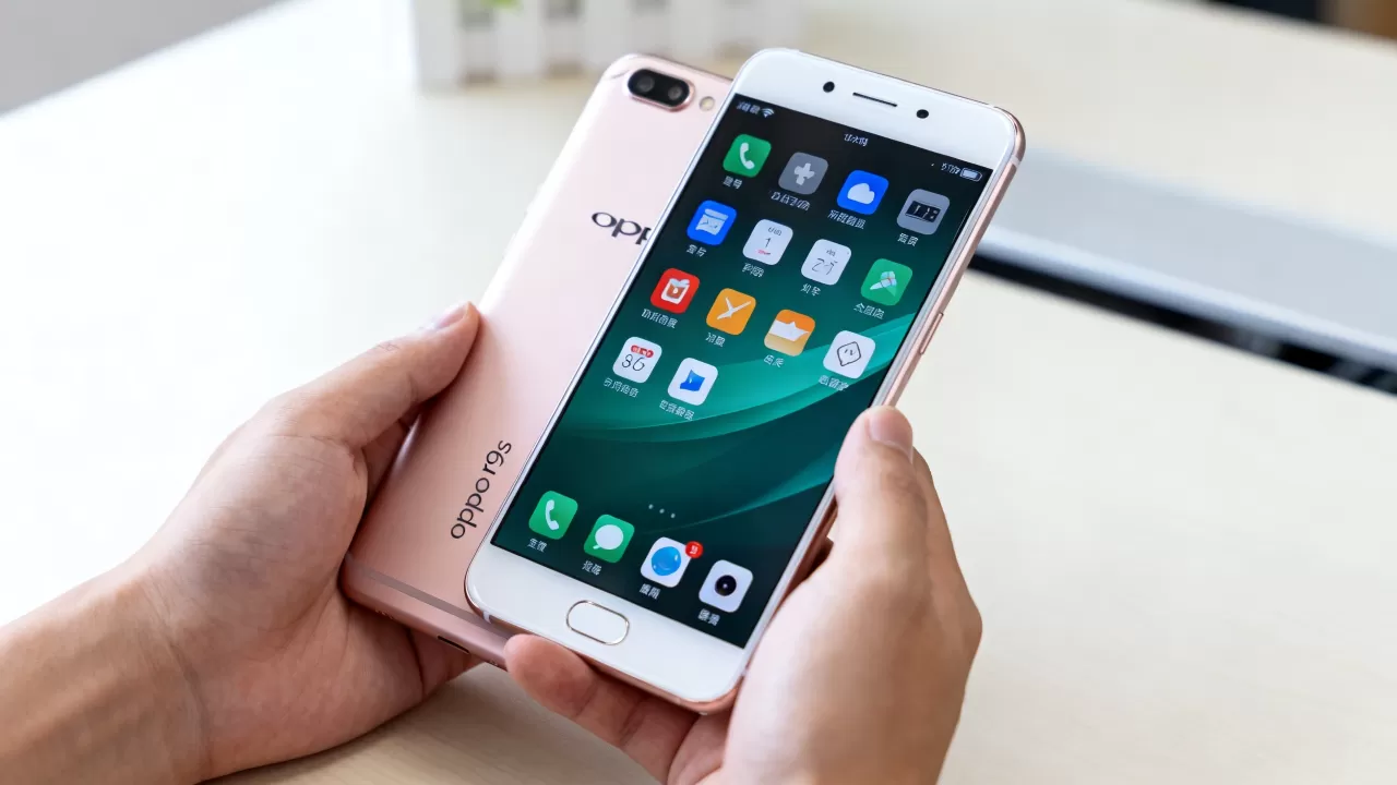 为什么我买的oppo r9s，oppo r9s手机为什么这么卡
