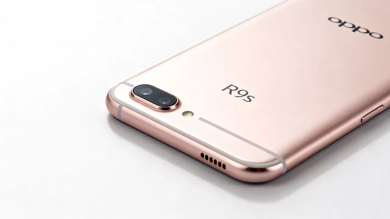 OPPOR9s背面字是什么，OPPOR9s背面标识
