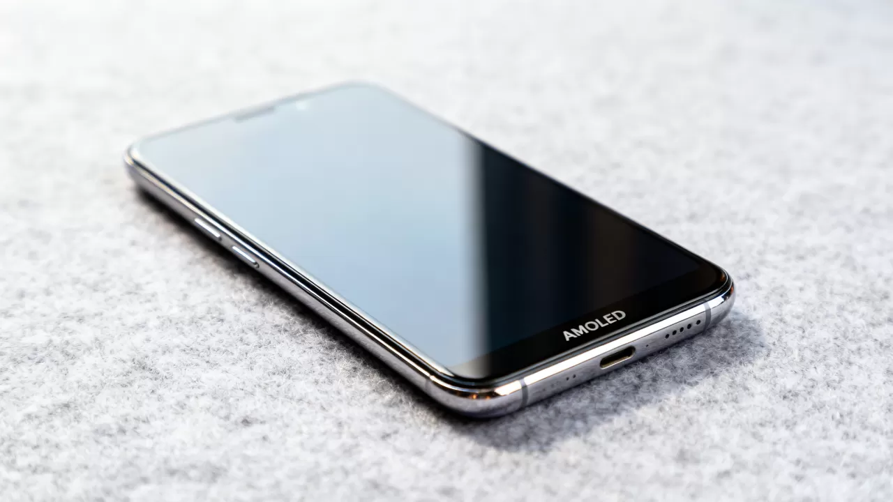 OPPO R11采用什么屏幕?OPPO R11屏幕材质是AMOLED吗 OPPO R11采用什么屏幕?OPPO R11屏幕材质是AMOLED吗