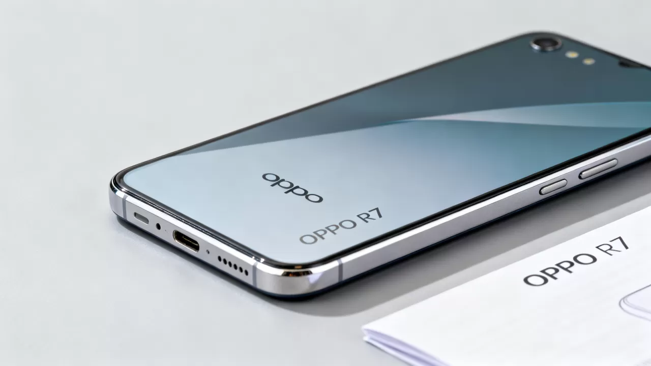 OPPO R7叫什么?OPPO R7手机参数配置及价格详解 OPPO R7叫什么?OPPO R7手机参数配置及价格详解
