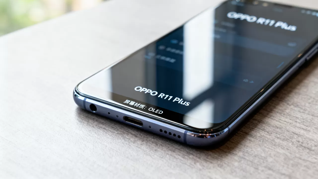 oppor11plus什么屏,OPPO R11 Plus屏幕材质是OLED吗 oppor11plus什么屏,OPPO R11 Plus屏幕材质是OLED吗