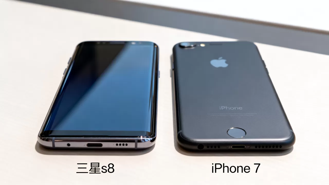 三星s8与iPhone 7大小对比,三星s8和iPhone 7哪个大 三星s8与iPhone 7大小对比,三星s8和iPhone 7哪个大