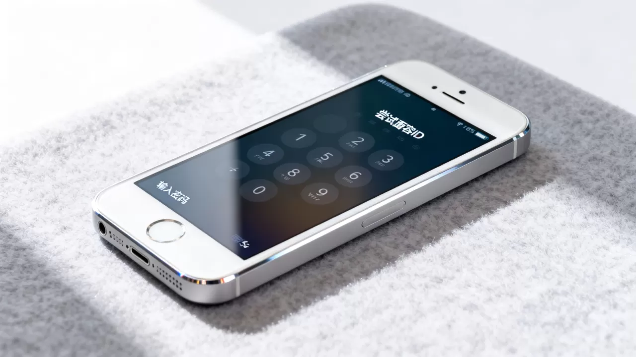 iphone5s密码忘了怎么办？，iphone5s忘记密码怎么解锁？